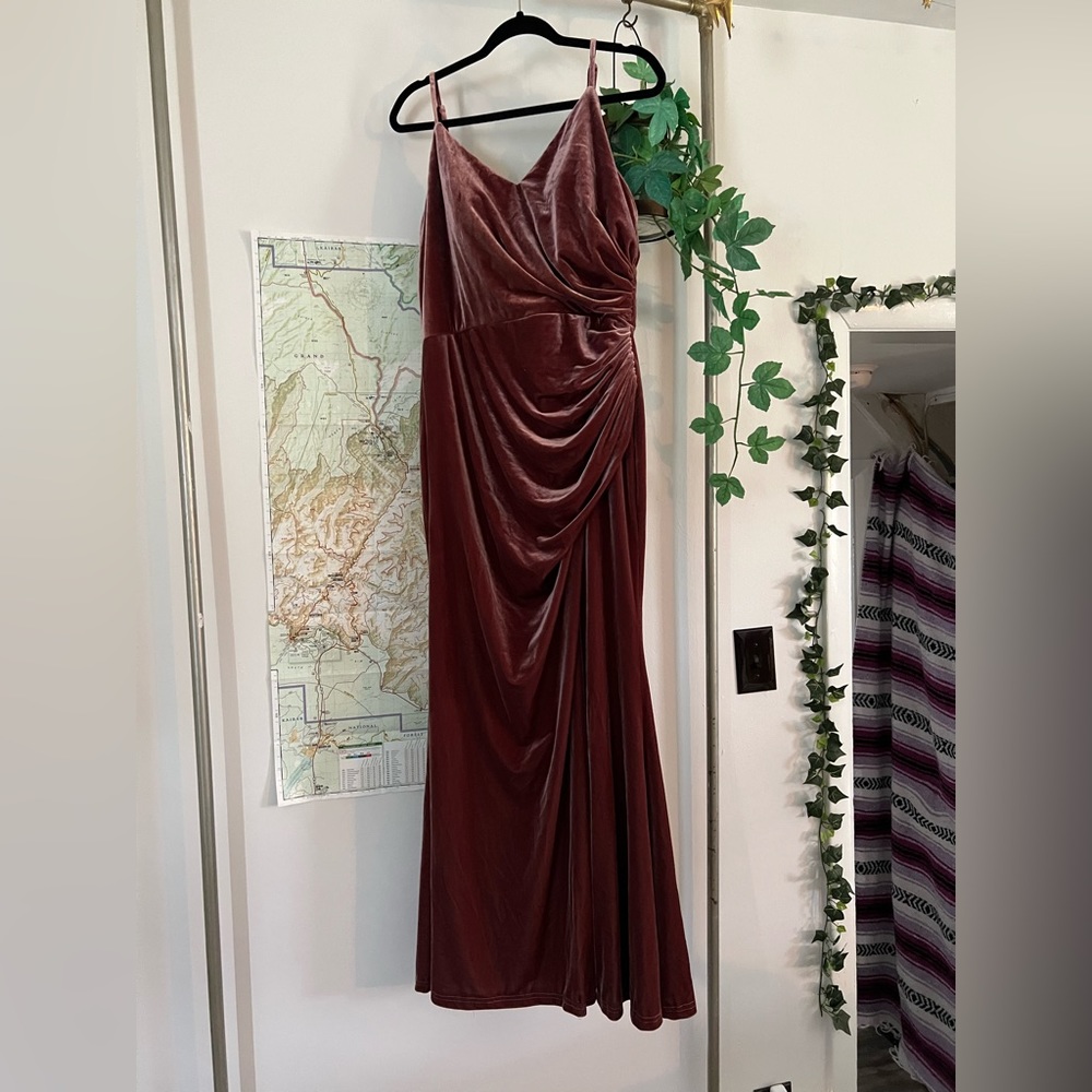 Rory Velvet Dress Revelry Dusty Rose size 16